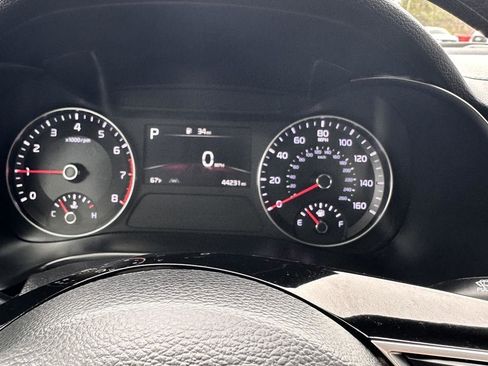 Used 2024 Kia Forte LXS image 19