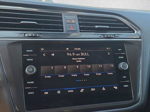 Used 2023 Volkswagen Tiguan SE FWD image 13