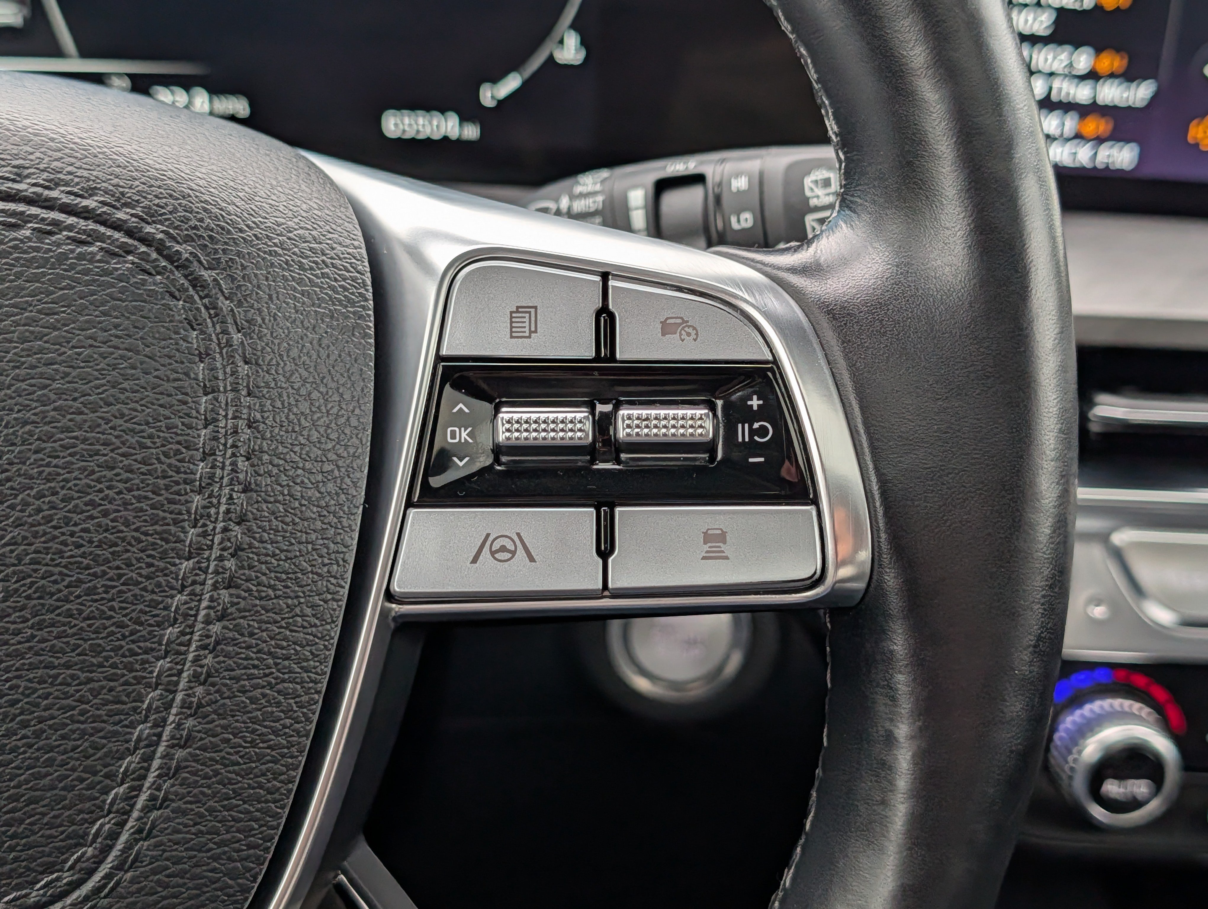 Certified 2024 Kia Telluride SX X-Pro AWD/4WD image 30