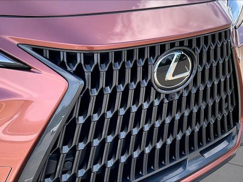 Used 2025 Lexus NX 350 AWD w/ Accessory Package (Z2) image 30