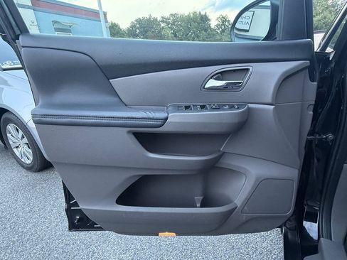 Used 2016 Honda Odyssey EX-L image 10