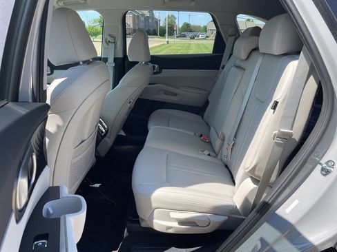 New 2026 Kia Sorento S AWD/4WD image 10