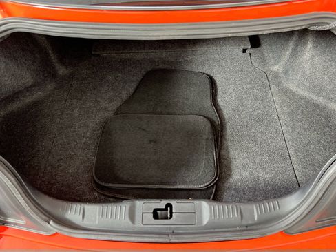 Used 2016 Ford Mustang Shelby GT350 w/ Technology Package image 25