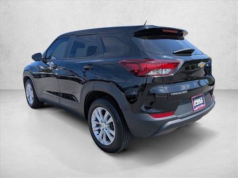 Used 2021 Chevrolet TrailBlazer LS FWD image 8