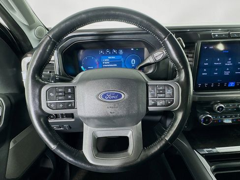 Used 2023 Ford F250 Lariat w/ Lariat Ultimate Package image 11