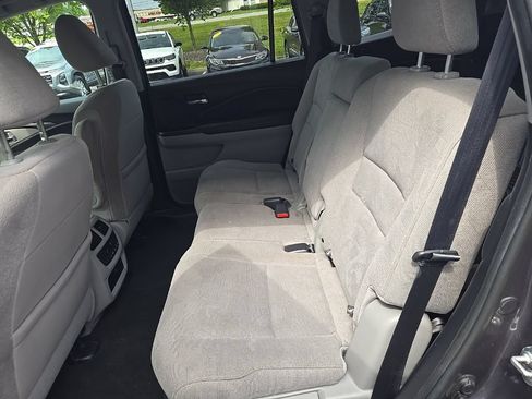 Used 2019 Honda Pilot EX image 33