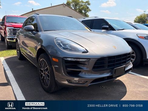Used 2018 Porsche Macan GTS AWD/4WD image 1