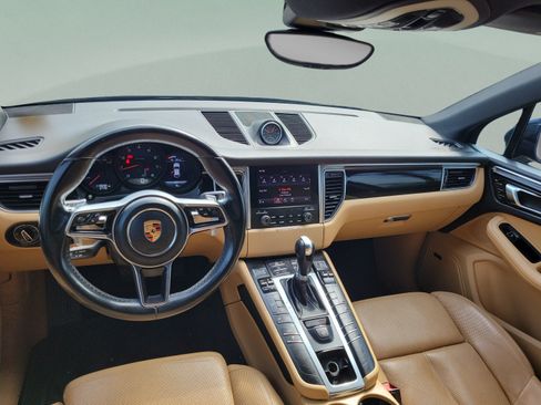 Used 2017 Porsche Macan AWD/4WD image 15