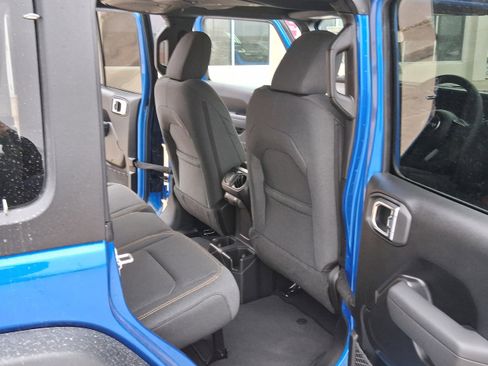 New 2026 Jeep Wrangler Unlimited Sport w/ Convenience Group image 15