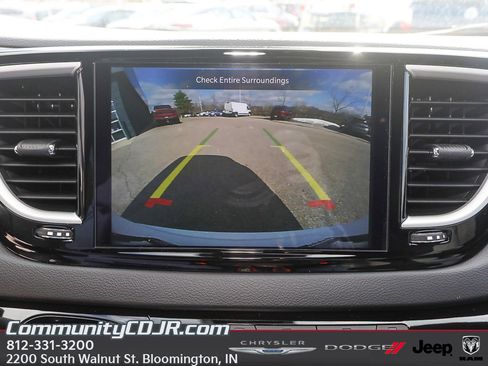 New 2026 Chrysler Voyager LX image 15