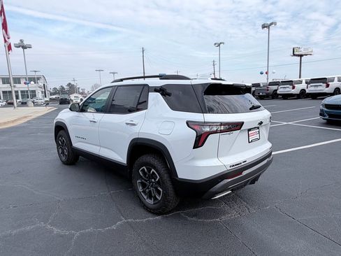 New 2026 Chevrolet Equinox ACTIV image 5