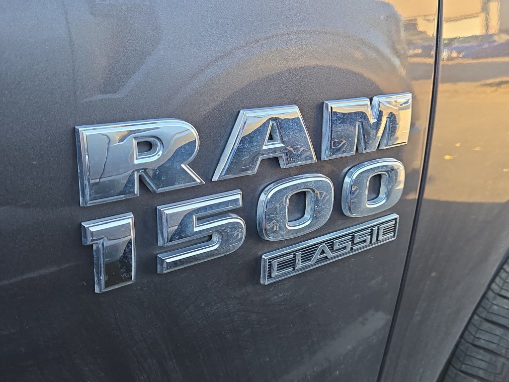 Used 2023 RAM 1500 Classic SLT w/ Trailer & Traction Group AWD/4WD image 6
