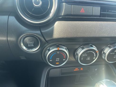 Used 2021 MAZDA MX-5 Miata Grand Touring image 15