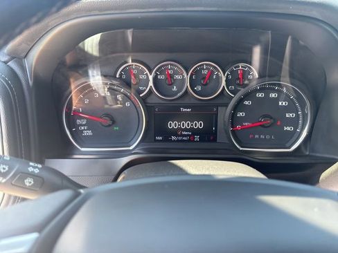 Used 2020 Chevrolet Silverado 1500 RST AWD/4WD image 6