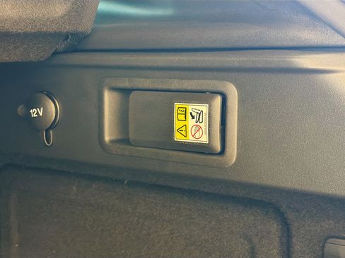 New 2026 Jaguar F-PACE SVR 575 Edition image 13