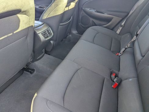 Used 2023 Chevrolet Malibu LT image 15