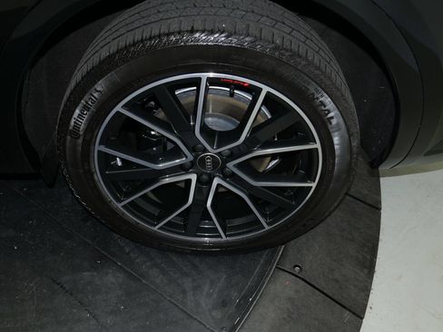 Used 2023 Audi SQ5 Premium Plus AWD/4WD image 18