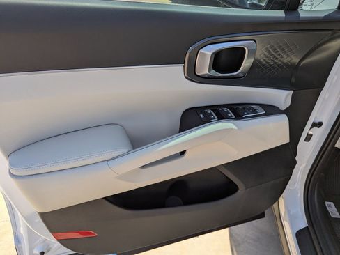 New 2026 Kia Sorento EX FWD image 18