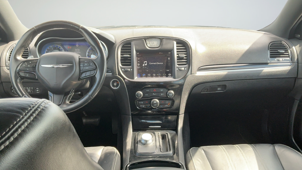 Certified 2022 Chrysler 300 S RWD image 7