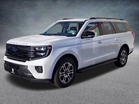 New 2026 Ford Expedition Max Active image 3