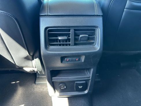 Used 2022 Ford Edge Titanium w/ Equipment Group 301A AWD/4WD image 25