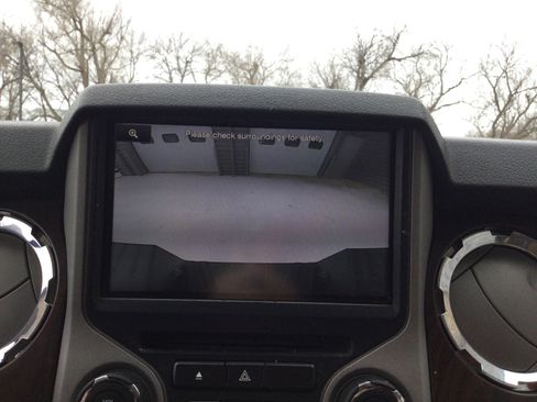 Used 2015 Ford F350 Lariat w/ Chrome Package image 10