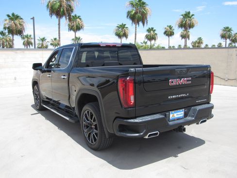 Used 2023 GMC Sierra 1500 Denali AWD/4WD image 6