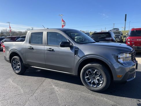 New 2025 Ford Maverick XLT w/ XLT Luxury Package image 2
