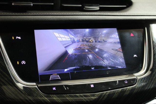 Used 2020 Cadillac XT6 Premium Luxury AWD/4WD image 15