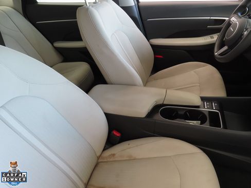 Used 2025 Hyundai Sonata SEL FWD image 24