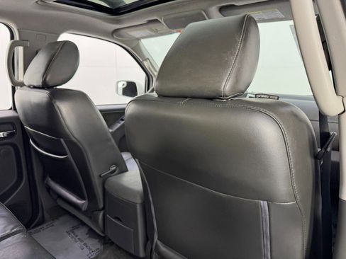 Used 2016 Nissan Frontier PRO-4X w/ Pro-4x Luxury Package image 32