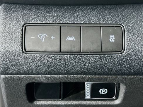 Used 2021 Hyundai Santa Fe SEL image 17