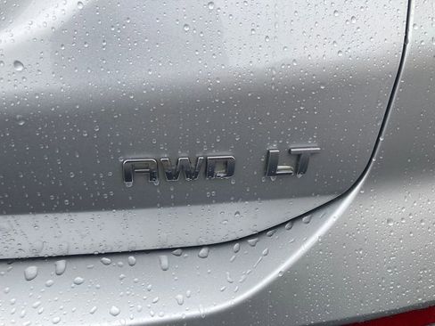 Used 2019 Chevrolet Equinox LT image 37