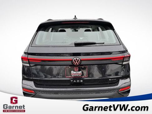 New 2026 Volkswagen Taos S image 4