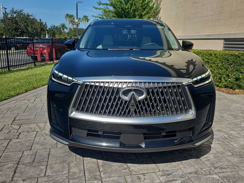 Certified 2026 INFINITI QX60 Luxe w/ Cargo Package FWD image 2