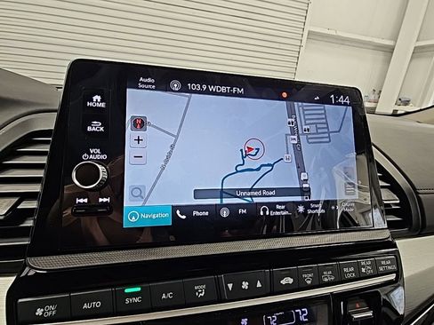 New 2026 Honda Odyssey Touring image 14