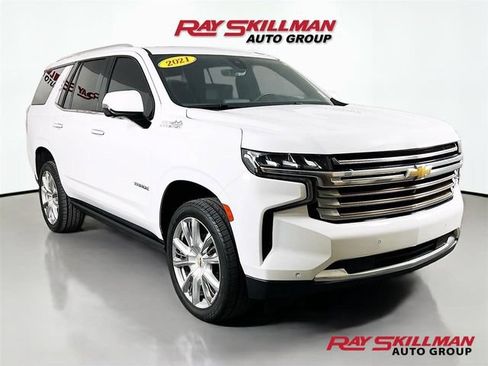 Used 2021 Chevrolet Tahoe High Country w/ Premium Package AWD/4WD image 1