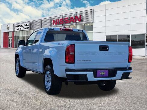 Used 2022 Chevrolet Colorado LT w/ Fleet Safety Package image 5