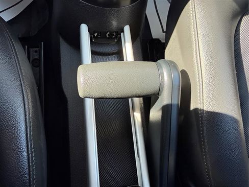 Used 2013 MINI Cooper Countryman image 44