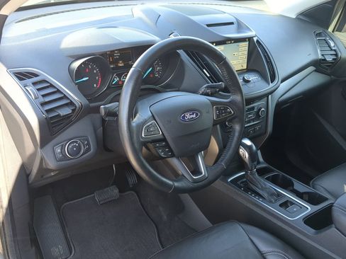 Used 2018 Ford Escape SEL image 13