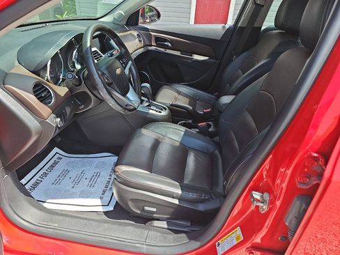 Used 2015 Chevrolet Cruze LTZ w/ Sun, Sound and Sport Package FWD image 10
