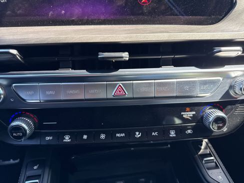 Used 2024 Kia Telluride SX Prestige X-Pro image 20