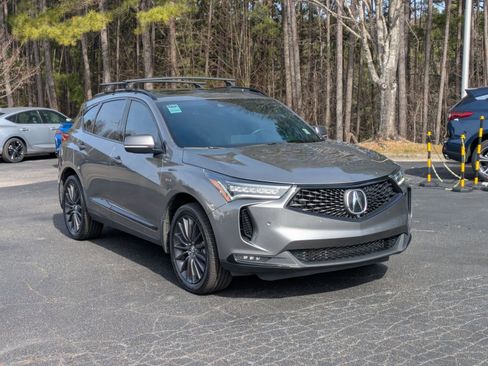 Used 2023 Acura RDX A-Spec image 3