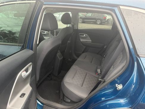 Used 2019 Kia Niro LX FWD image 15
