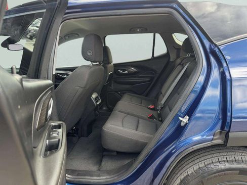 Used 2023 GMC Terrain SLE w/ Driver Convenience Package image 35