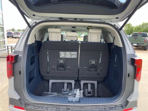 New 2026 Kia Carnival EX FWD image 14