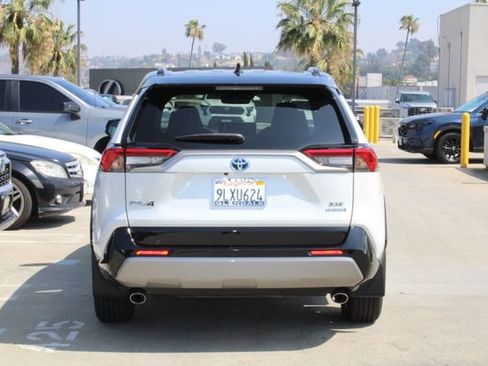 Used 2024 Toyota RAV4 XSE w/ Weather Package image 20