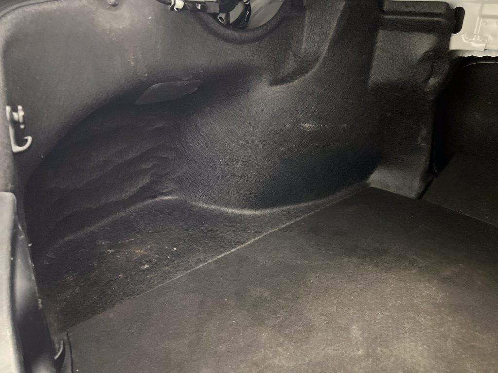 Used 2025 Toyota Camry SE FWD image 34