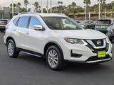 Used 2018 Nissan Rogue SV image 3