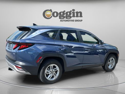 Used 2025 Hyundai Tucson SE image 5